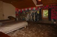 Dreibettzimmer mit Gemeinschaftsbad