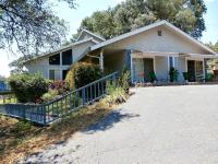 NEW CHARMING 2 BEDROOMS UNIT CLOSE TO EVERYTHING - B&B