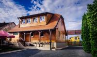 Apartamenty Pod Zamkową Górą - B&B