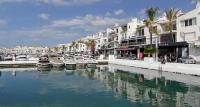 Banus Beach Studios - Bed and Breakfast Marbella
