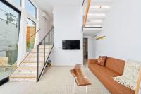 New Beach House, Steps to Sand - B&B San Diego