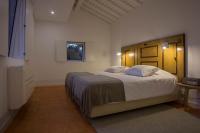 One-Bedroom Holiday Home