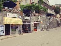 Apartment By The Sea - Bed and Breakfast Podgora