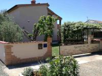 Apartment Mit- Mir - B&B