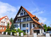 Pensjonat Tadeusz i Apartamenty w Darłówku - B&B