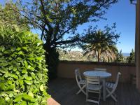 Studio mit Terrasse (2 Erwachsene)