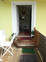 One-Bedroom Apartment with Terrace