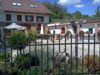 Atkári Vendégház - B&B Bóly