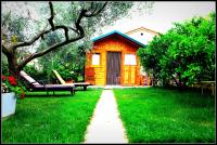 Bungalow with Garden View