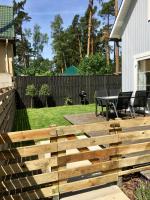 Casa con jardín privado 