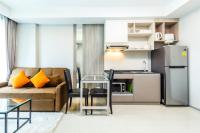 One-Bedroom Apartment with Balcony
