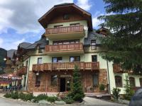 Apartmánový dom Kamzík - B&B Donovaly