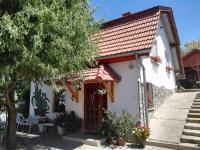 Agávé Apartman - B&B
