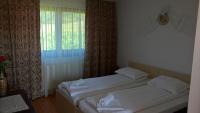Zweibettzimmer mit Bad
