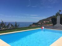 Villa Atlantis - B&B Calheta