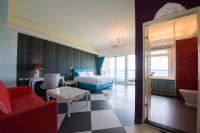 Deluxe Double Room with Balcony and Sea View