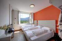 Two-Bedroom Apartment with Lake View