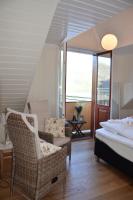 Deluxe Double Room with Balcony and Sea View