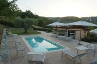 Il Gigante Che Dorme - Bed and Breakfast Castel Castagna
