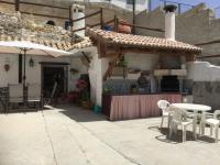 Casa Rural Cueva El Sauce - B&B Pegalajar