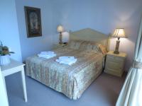 Apartamento de 1 dormitorio con vistas al parque