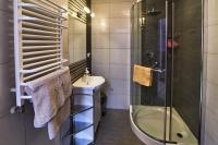 Quadruple Room with Shared Bathroom