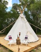Anasazi Glamping Tipi