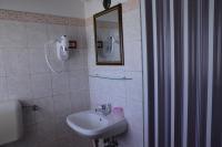 Camera Doppia con Letti Singoli