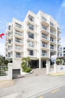 Ocean View Beach Escape - Top Floor Apartments, Mt Maunganui Base - B&B Mount Maunganui