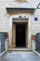 Apartment Dalmatian rustical feeling - B&B Postira