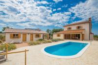Holiday house Hojevica - Kras, Krk - B&B