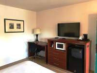 Queen Room - Disability Access