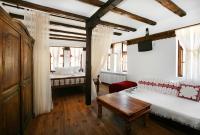Family Room (2 Adults + 2 Children)