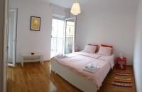 Apartment Homey - Ferienwohnung