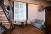 Studio-Apartment mit Hochparterre 
