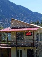 Iason Guest House in Mazeri - Bed and Breakfast Mestia