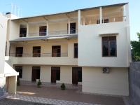 Discovery Homestay - B&B Makassar