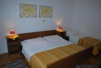 Driepersoonskamer met Eigen Badkamer