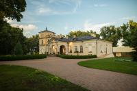 Dwór Ujazdowski - B&B