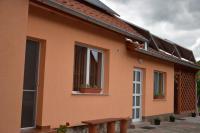Felszegi Vendégház - B&B Corund