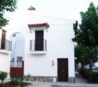 Three-Bedroom Townhouse