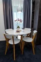 Apartment mit Balkon