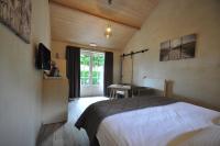 Doppelzimmer mit Gartenblick und Terrasse