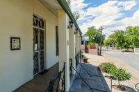NANNA ROUS' TOWN HOUSE - B&B Colesberg