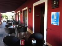 Hostal Restaurante La Bartola - B&B Santa Cruz