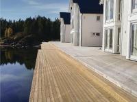 Apartment Averoy with Sea View I, Апартаменты - Karvåg