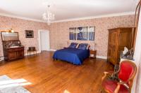 Suite with Garden View