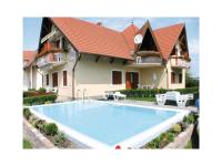 Dozsa György Utca-Balatonmáriafürdö, Apartments - Balatonkeresztúr