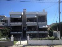 Two-storey Beachfront Maisonette - B&B