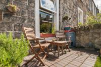Cozy with Character Vibrant Cottage Style Flat at Leith Links Park - Chambres d’hôtes Édimbourg